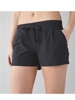 Black Lululemon Women’s Shorts